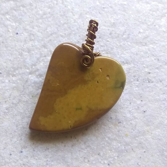 Asymmetrical Ocean Jasper Heart Pendant! Sage & Hunter Green ~ Wire Wrapped Bail - Picture 8 of 9